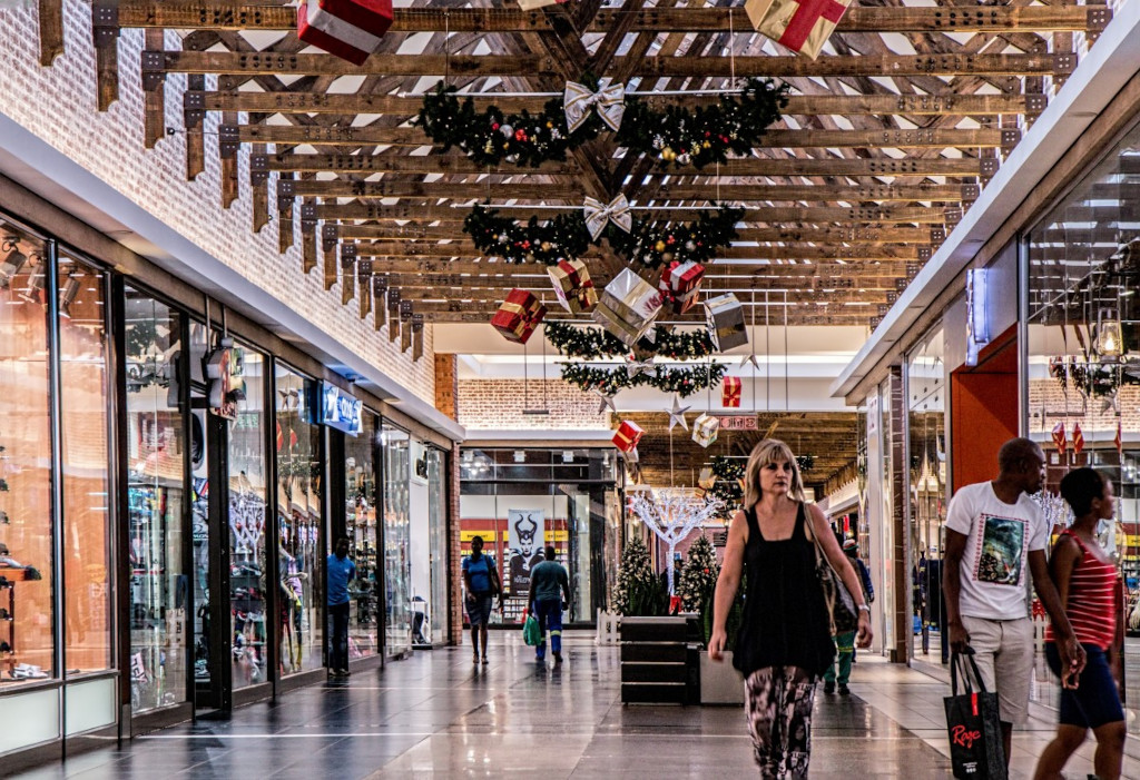 Greve no comércio e serviços da Região Oeste na véspera de Natal