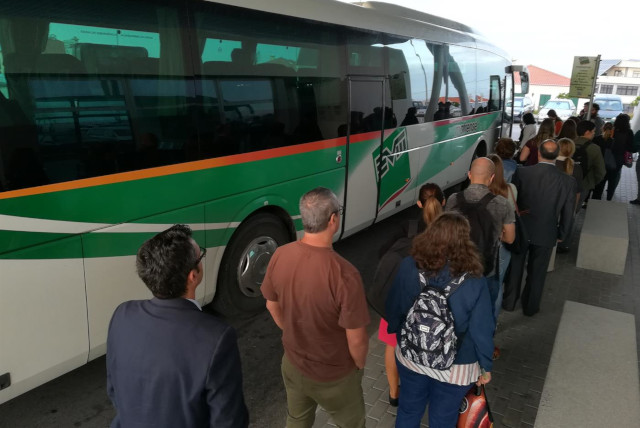 Transportes públicos de passageiros